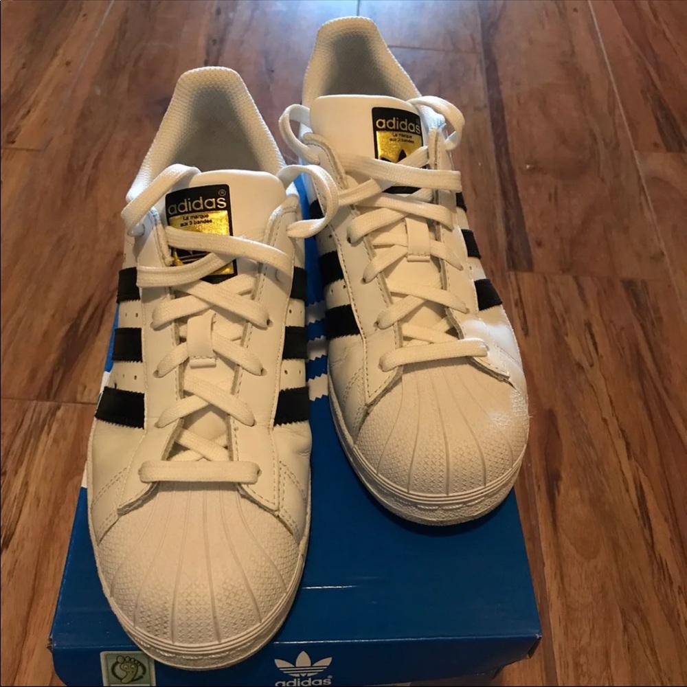 Adidas Superstar